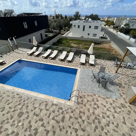 Arf - With Jacuzzi At The Complex *