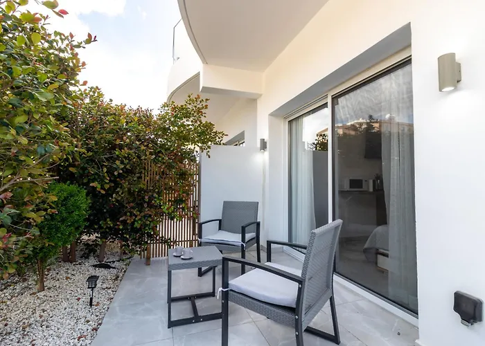 Arf - With Jacuzzi At The Complex 公寓 Emba