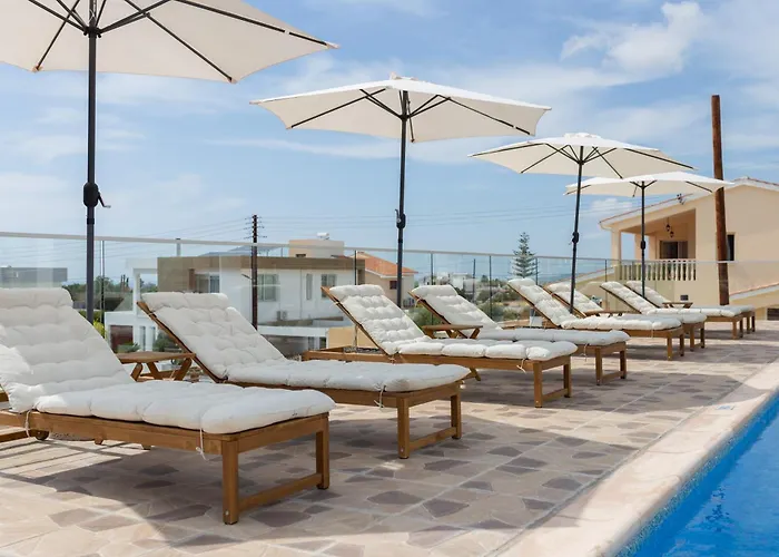 Arf - With Jacuzzi At The Complex