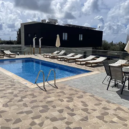 Arf - With Jacuzzi At The Complex Appartamento *