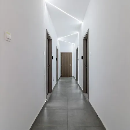 Arf - With Jacuzzi At The Complex * Emba