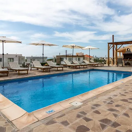 Arf - With Jacuzzi At The Complex Emba