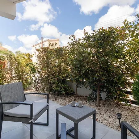 Arf - With Jacuzzi At The Complex * Emba