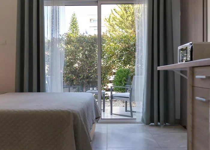 Arf - With Jacuzzi At The Complex *